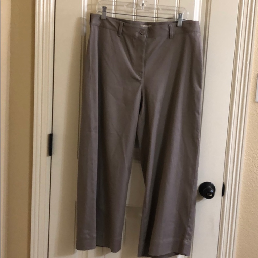 Ann Taylor Loft Wide leg trouser